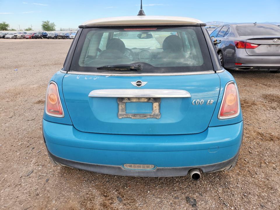 Продаж на аукціоні авто 2008 Mini Cooper, vin: WMWMF33508TT62720, номер лоту: 71303786