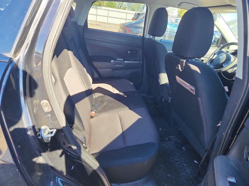 Продаж на аукціоні авто 2018 Mitsubishi Outlander Sport, vin: JA4AR3AU3JZ005794, номер лоту: 71713016