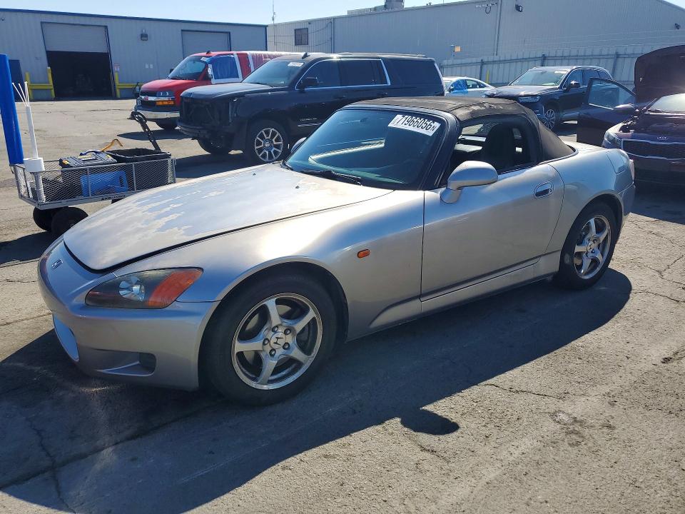 Продажа на аукционе авто 2001 Honda S2000, vin: JHMAP11401T007813, номер лота: 71966056