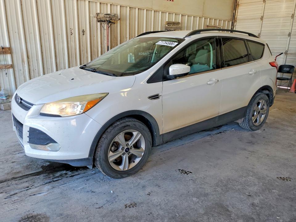 71754986 :رقم المزاد ، 1FMCU0GX9GUA52777 vin ، 2016 Ford Escape مزاد بيع