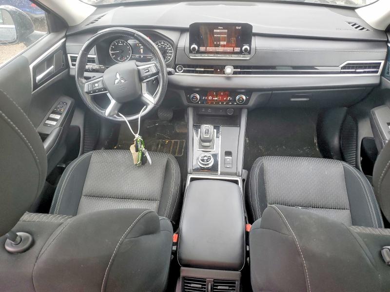 70375506 :رقم المزاد ، JA4J4UA84NZ610761 vin ، 2022 Mitsubishi Outlander مزاد بيع