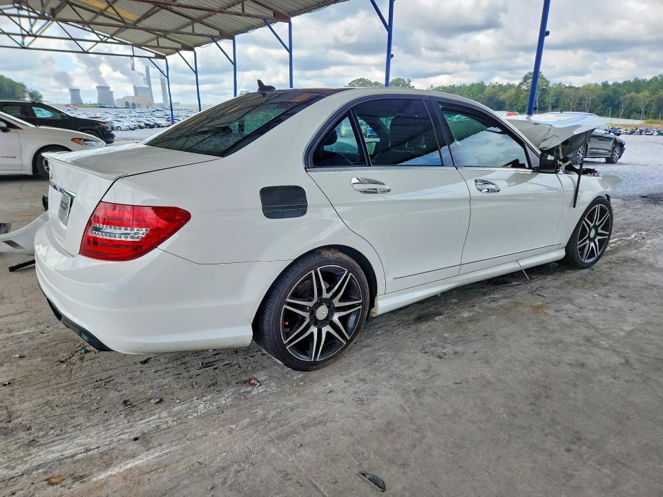 Auction sale of the 2013 Mercedes-benz C, vin: WDDGF4HB4DA780813, lot number: 71731886