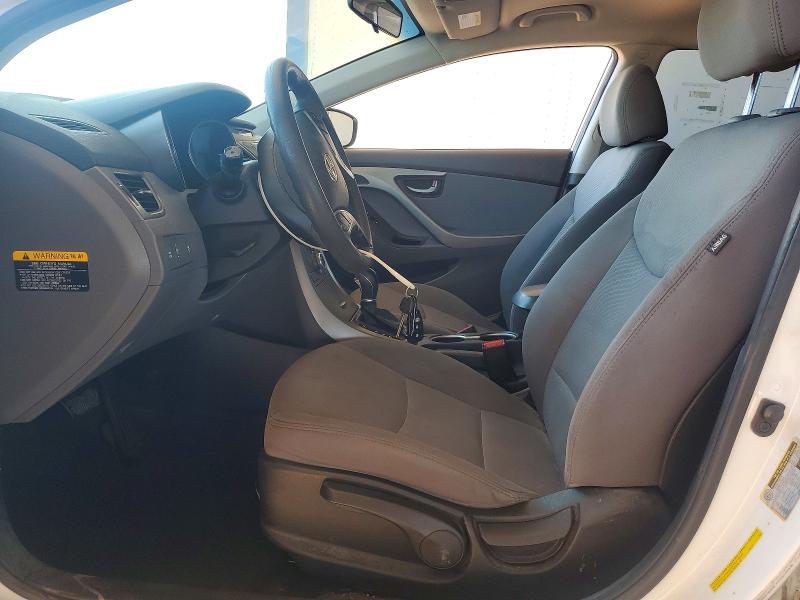 72198776 :رقم المزاد ، 5NPDH4AE4FH563821 vin ، 2015 Hyundai Elantra مزاد بيع