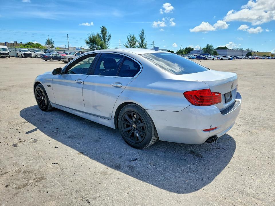 71964796 :رقم المزاد ، WBA5A5C5XED502793 vin ، 2014 Bmw 528 مزاد بيع