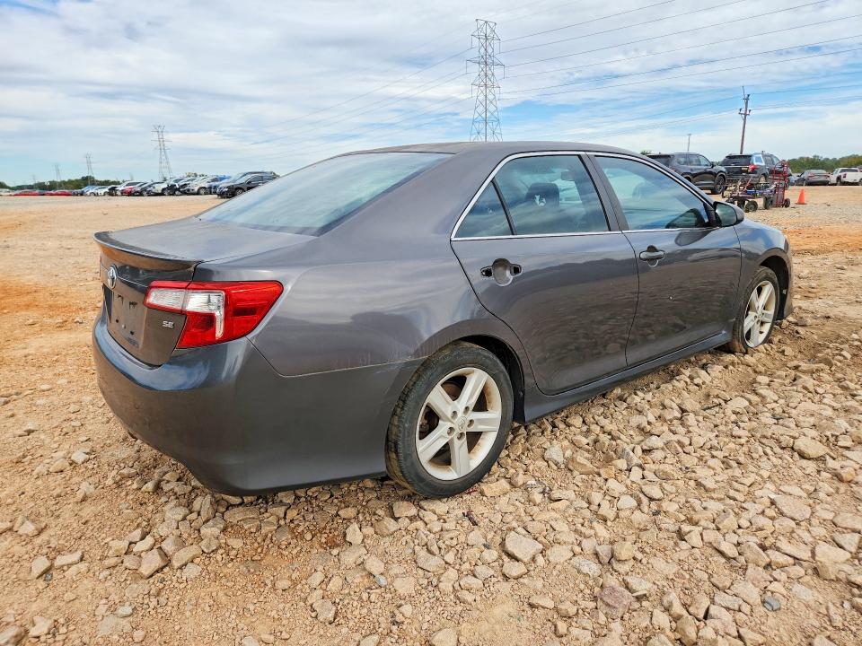 2012 Toyota Camry მანქანა იყიდება აუქციონზე, vin: 4T1BF1FK1CU150777, აუქციონის ნომერი: 70686846