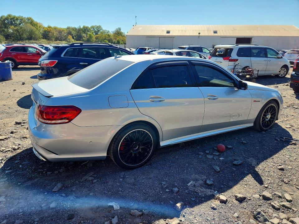 2014 Mercedes-benz E მანქანა იყიდება აუქციონზე, vin: WDDHF9BB4EA911153, აუქციონის ნომერი: 71805846