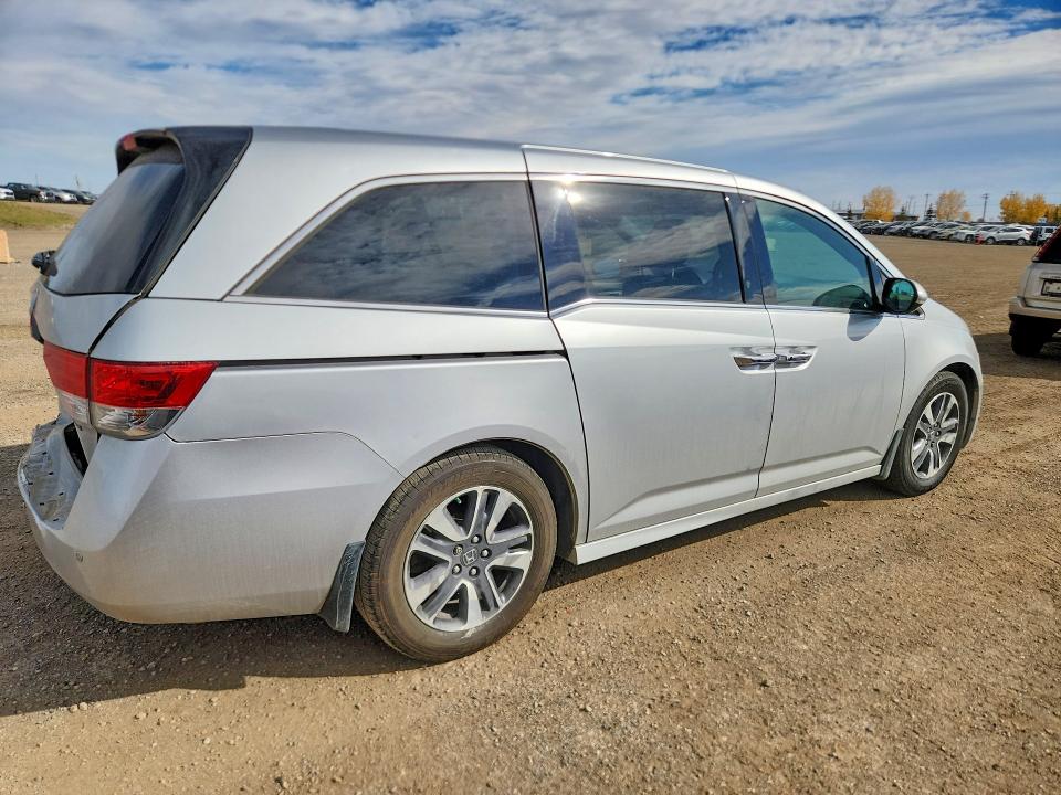 70500466 :رقم المزاد ، 5FNRL5H99EB505980 vin ، 2014 Honda Odyssey مزاد بيع