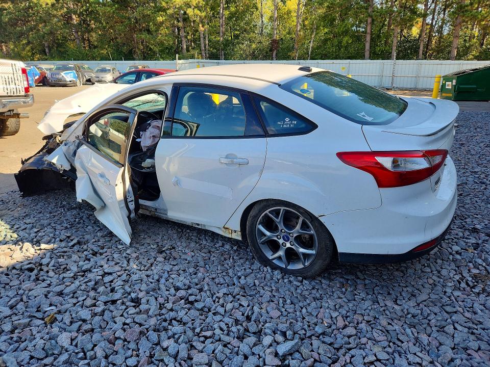 71671576 :رقم المزاد ، 1FADP3F22EL143275 vin ، 2014 Ford Focus مزاد بيع