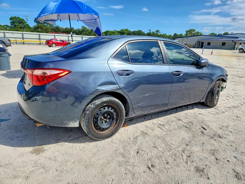 2017 Toyota Corolla მანქანა იყიდება აუქციონზე, vin: 2T1BURHE5HC760105, აუქციონის ნომერი: 71365386