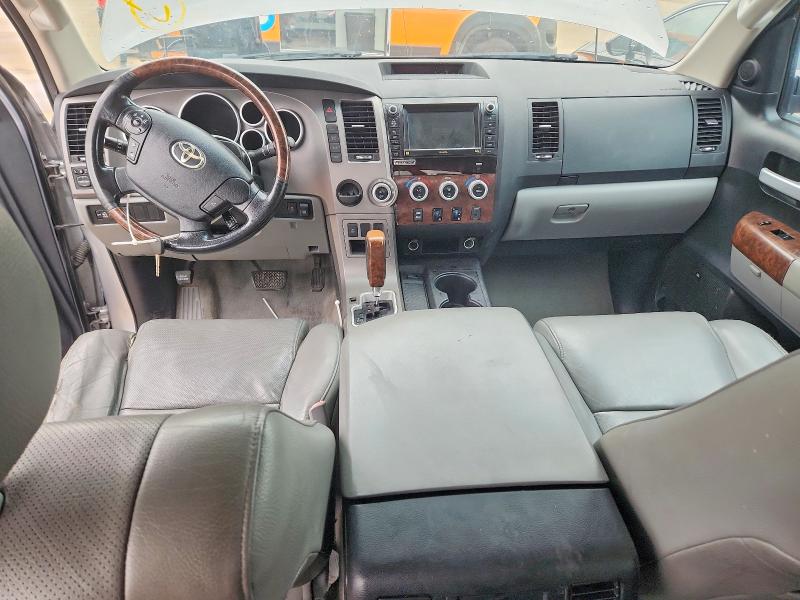 2011 Toyota Tundra მანქანა იყიდება აუქციონზე, vin: 5TFFY5F1XBX102366, აუქციონის ნომერი: 68954196