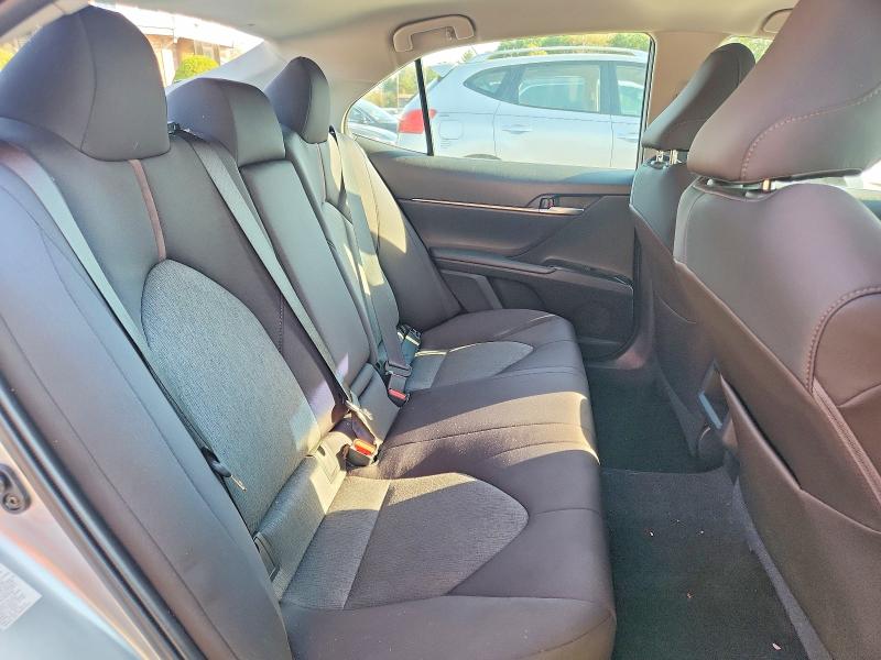 Продажа на аукционе авто 2018 Toyota Camry, vin: 4T1B11HK3JU106076, номер лота: 71623036