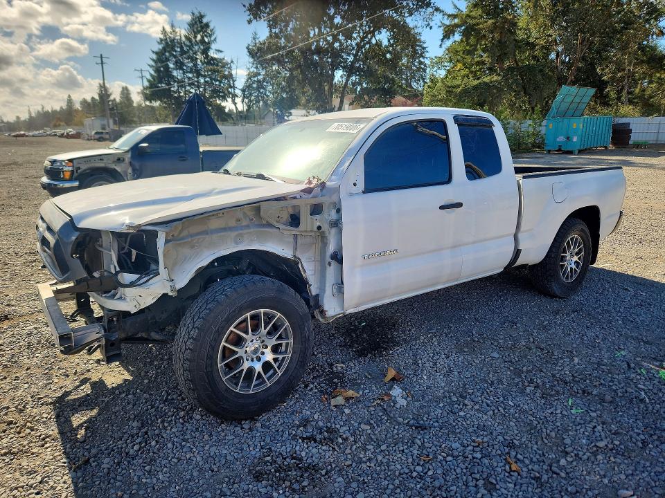 Продажа на аукционе авто 2014 Toyota Tacoma, vin: 5TFTX4CN8EX038808, номер лота: 70519006