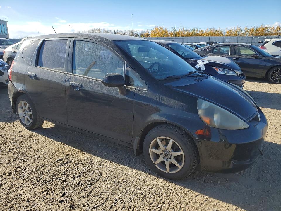 Продажа на аукционе авто 2007 Honda Fit, vin: JHMGD38417S805773, номер лота: 71667676