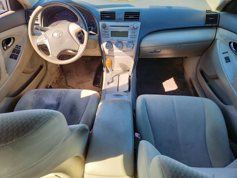 71455526 :رقم المزاد ، 4T1BK3EK9AU114535 vin ، 2010 Toyota Camry مزاد بيع