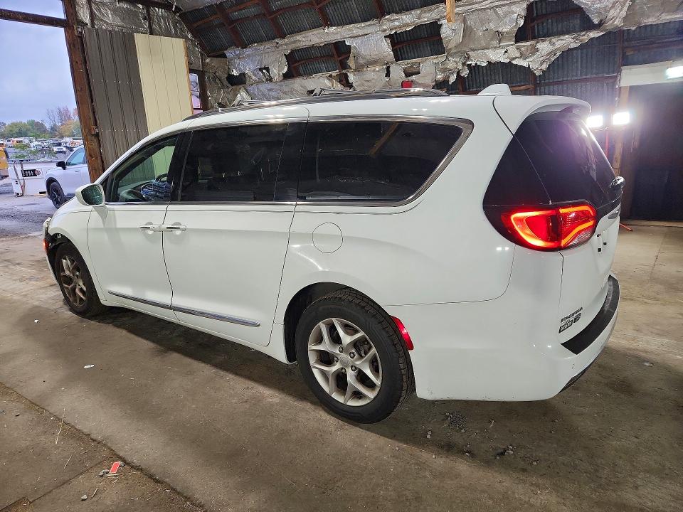 71099696 :رقم المزاد ، 2C4RC1BG0LR106733 vin ، 2020 Chrysler Pacifica مزاد بيع