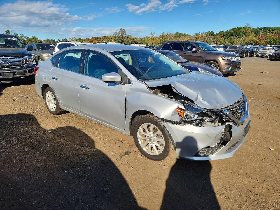 2018 Nissan Sentra მანქანა იყიდება აუქციონზე, vin: 3N1AB7AP8JY286399, აუქციონის ნომერი: 71260266