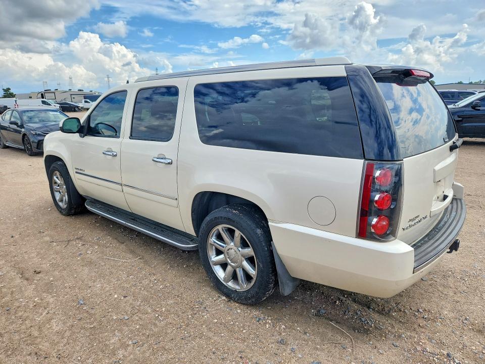Продажа на аукционе авто 2014 Gmc Yukon Xl, vin: 1GKS1MEF7ER133551, номер лота: 71348256