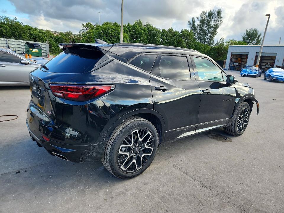 Продаж на аукціоні авто 2025 Chevrolet Blazer, vin: 3GNKBERS1SS266831, номер лоту: 71195936