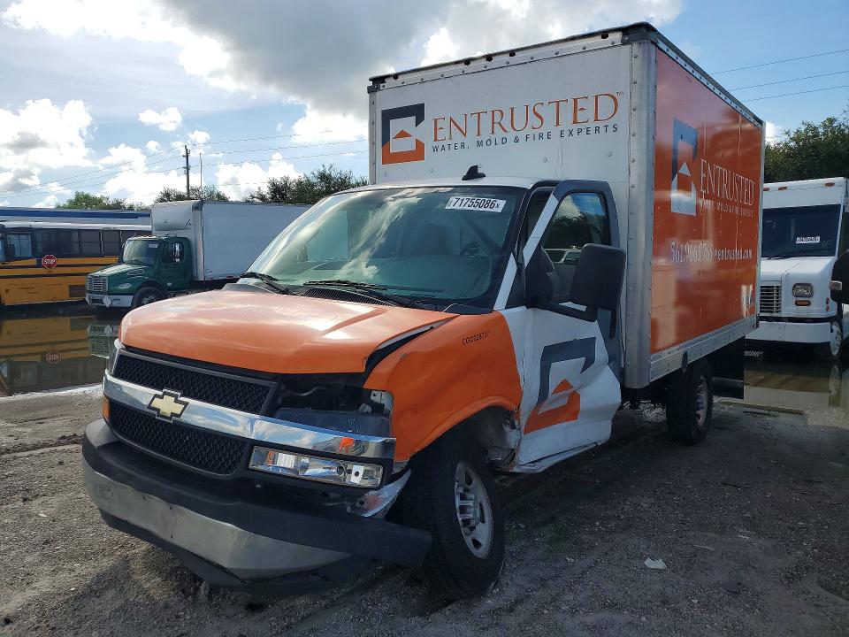 2021 Chevrolet Express G3500 მანქანა იყიდება აუქციონზე, vin: 1GB0GRFP2M1251272, აუქციონის ნომერი: 71755086