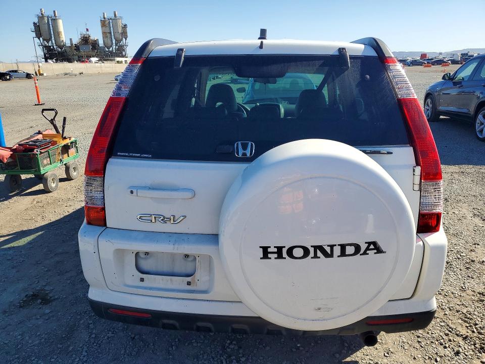 71577466 :رقم المزاد ، JHLRD78975C050507 vin ، 2005 Honda Cr-v مزاد بيع