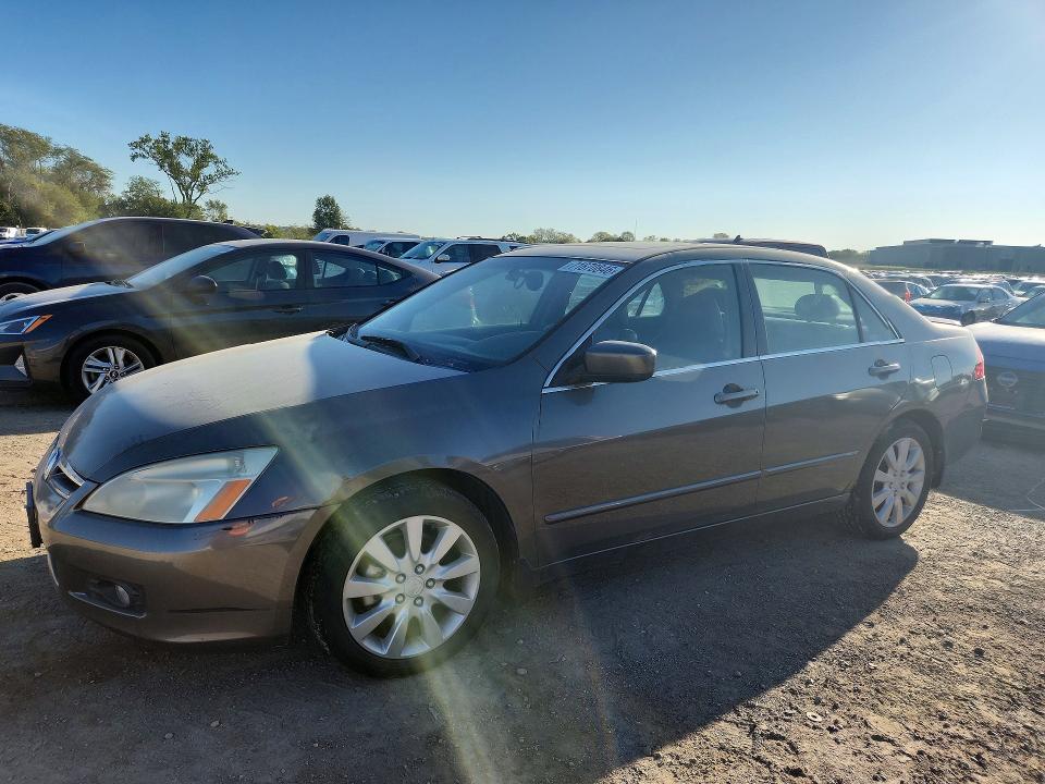 Продажа на аукционе авто 2006 Honda Accord, vin: 1HGCM66506A050828, номер лота: 71670846