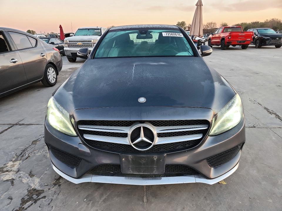 Продажа на аукционе авто 2016 Mercedes-benz C, vin: 55SWF4JB2GU106251, номер лота: 72502816