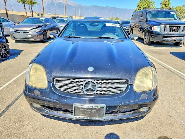 2003 Mercedes-benz Slk მანქანა იყიდება აუქციონზე, vin: WDBKK65F43F276104, აუქციონის ნომერი: 71069566
