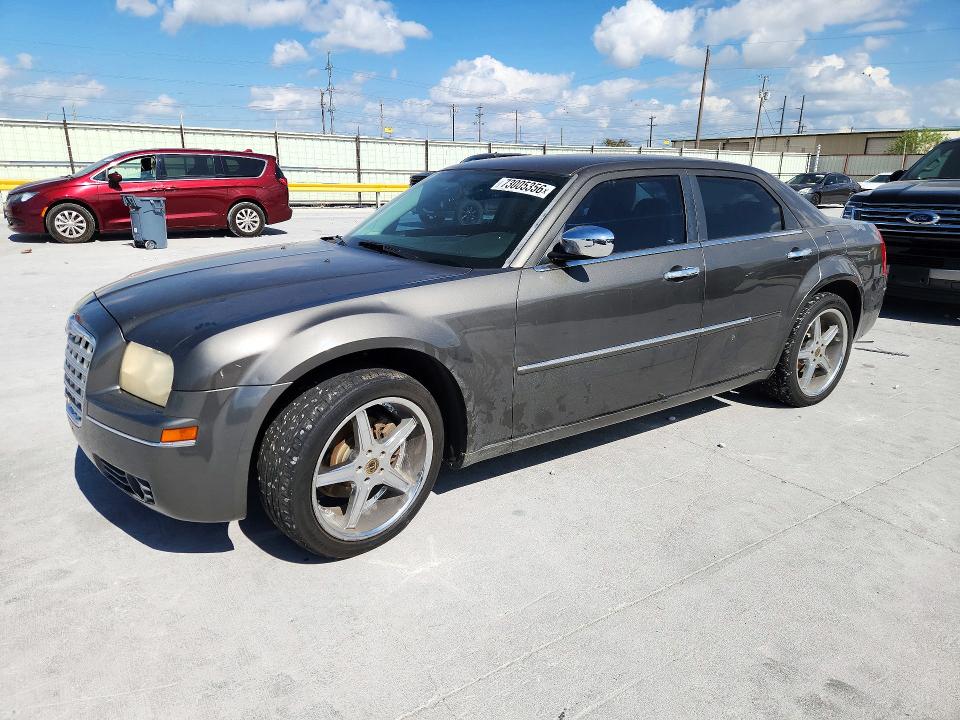 Продажа на аукционе авто 2010 Chrysler 300, vin: 2C3CA4CD6AH211298, номер лота: 73005356