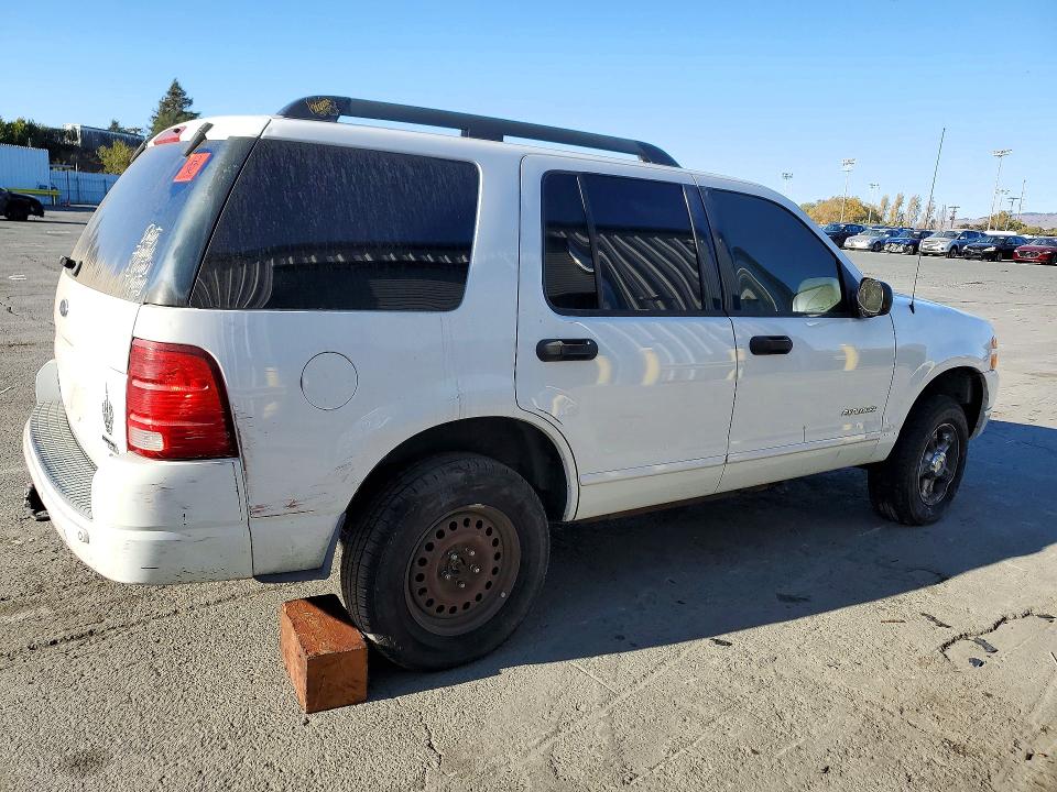 2005 Ford Explorer მანქანა იყიდება აუქციონზე, vin: 1FMDU73W05ZA07625, აუქციონის ნომერი: 72728646