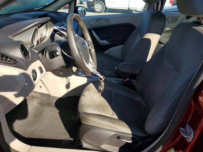 71828606 :رقم المزاد ، 3FADP4BJ2DM202969 vin ، 2013 Ford Fiesta مزاد بيع
