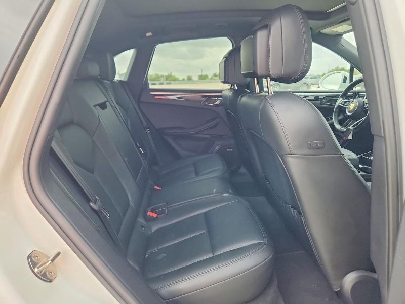 Auction sale of the 2022 Porsche Macan, vin: WP1AA2A5XNLB06208, lot number: 70930086