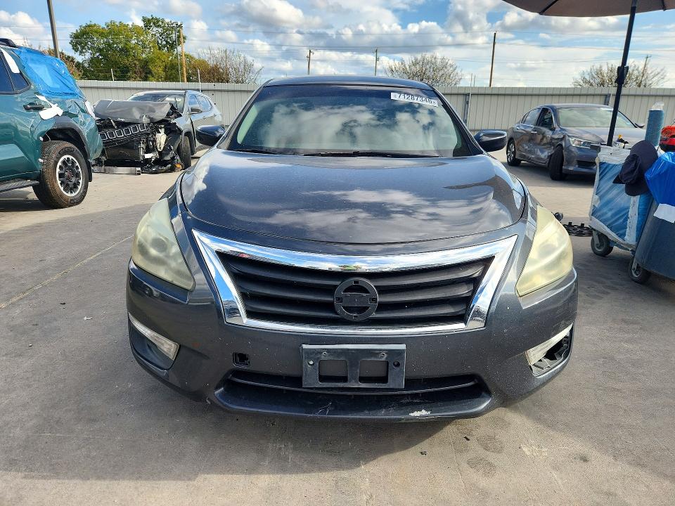 2013 Nissan Altima მანქანა იყიდება აუქციონზე, vin: 1N4AL3AP9DC178055, აუქციონის ნომერი: 71287346