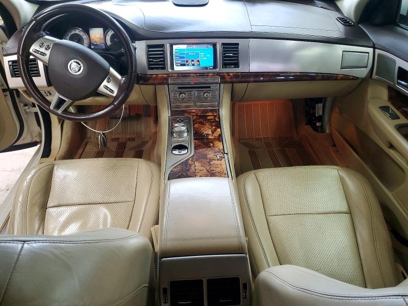 2009 Jaguar Xf მანქანა იყიდება აუქციონზე, vin: SAJWA06BX9HR09184, აუქციონის ნომერი: 72686386