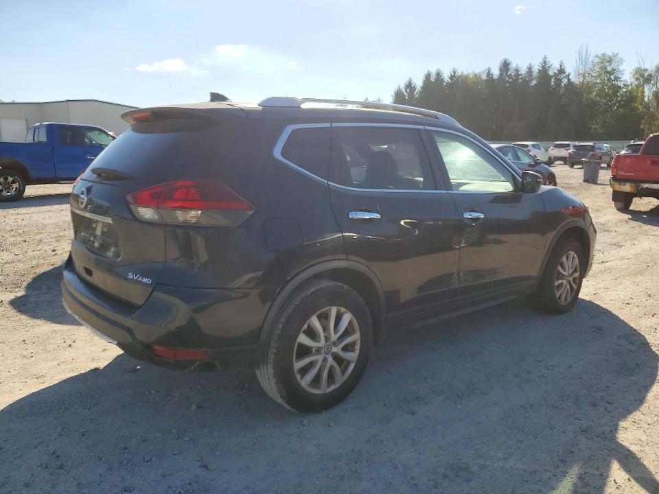72244276 :رقم المزاد ، JN8AT2MV0JW306082 vin ، 2018 Nissan Rogue مزاد بيع
