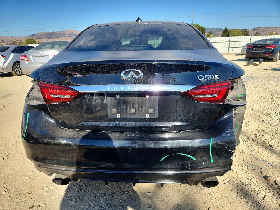 71755146 :رقم المزاد ، JN1EV7AP8JM358312 vin ، 2018 Infiniti Q50 مزاد بيع