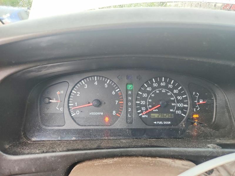 2000 Toyota Sienna მანქანა იყიდება აუქციონზე, vin: 4T3ZF13C7YU278032, აუქციონის ნომერი: 71159996