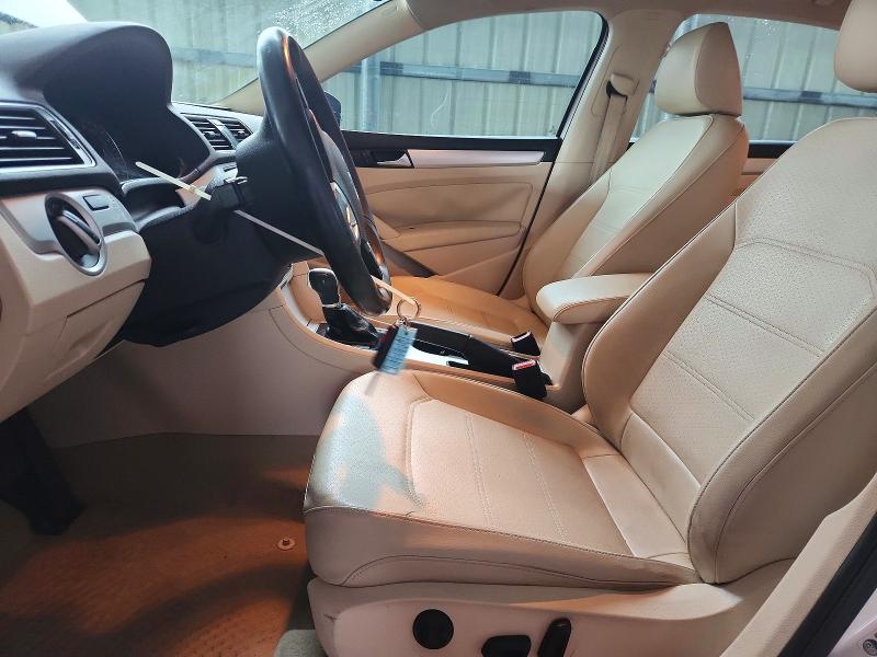 2013 Volkswagen Passat მანქანა იყიდება აუქციონზე, vin: 1VWBN7A38DC103339, აუქციონის ნომერი: 70854696