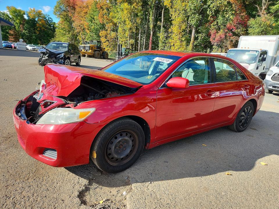 71845246 :رقم المزاد ، 4T1BF3EKXAU515502 vin ، 2010 Toyota Camry مزاد بيع