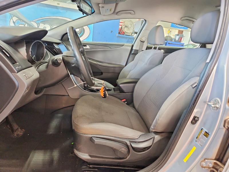 71602296 :رقم المزاد ، 5NPEB4ACXEH843813 vin ، 2014 Hyundai Sonata مزاد بيع