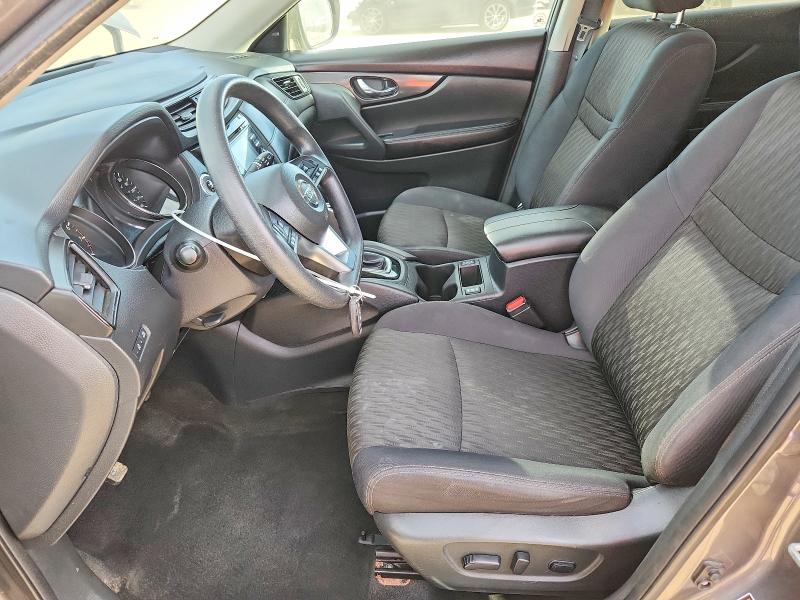 2017 Nissan Rogue მანქანა იყიდება აუქციონზე, vin: 5N1AT2MV4HC855660, აუქციონის ნომერი: 71493906