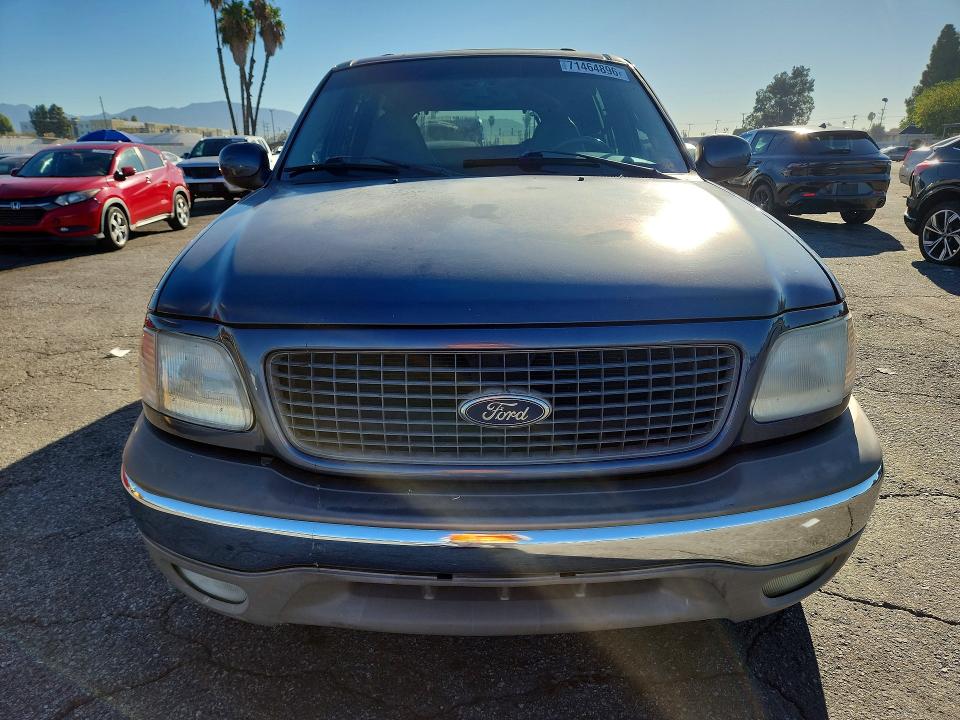 Продажа на аукционе авто 2002 Ford Expedition, vin: 1FMRU17L42LA84936, номер лота: 71464896