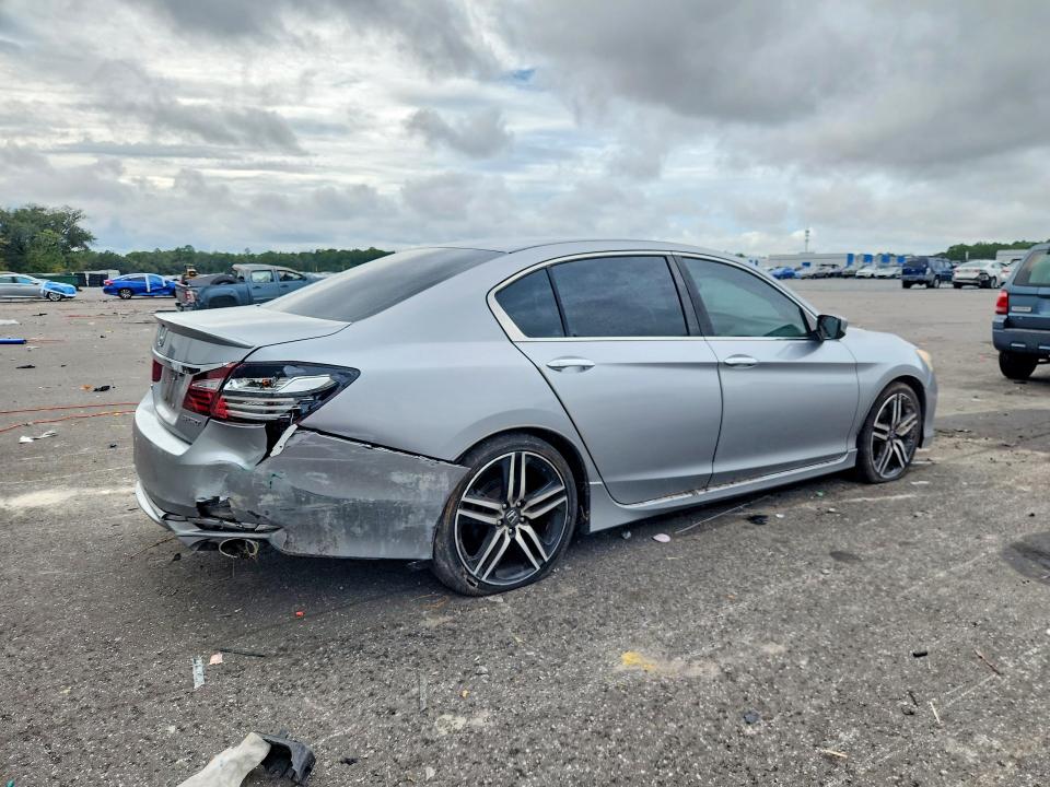 2017 Honda Accord მანქანა იყიდება აუქციონზე, vin: 1HGCR2F5XHA141540, აუქციონის ნომერი: 71901926