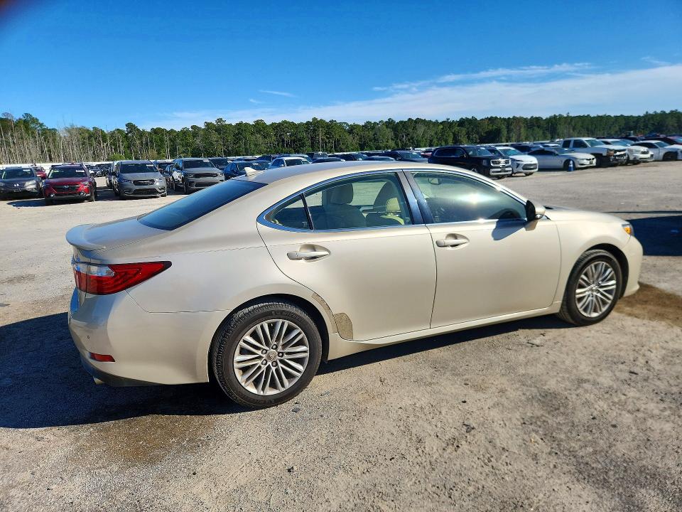 71921266 :رقم المزاد ، JTHBK1GG1D2069512 vin ، 2013 Lexus Es مزاد بيع