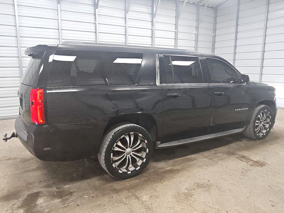 72354446 :رقم المزاد ، 1GNSKHKC2HR160050 vin ، 2017 Chevrolet Suburban مزاد بيع