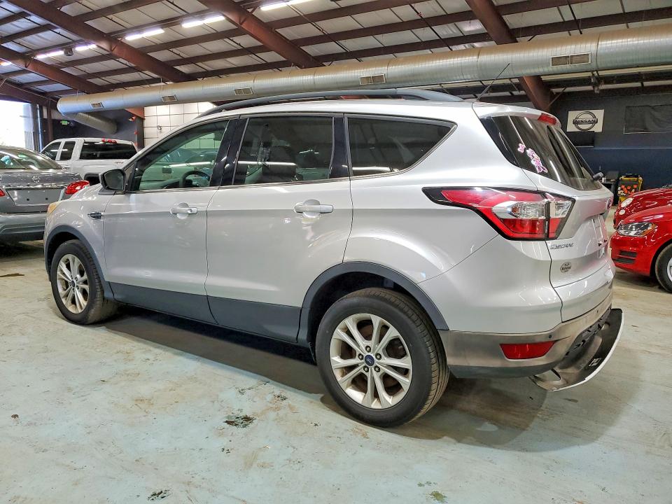 Продажа на аукционе авто 2017 Ford Escape, vin: 1FMCU9G96HUE27824, номер лота: 71746346