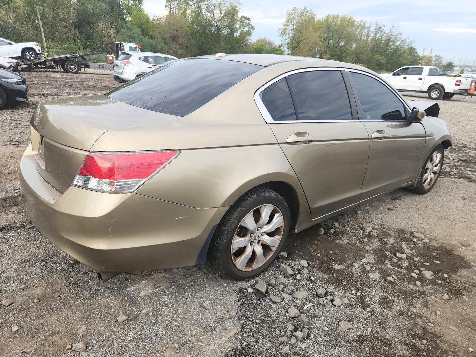 2008 Honda Accord მანქანა იყიდება აუქციონზე, vin: 1HGCP26898A070203, აუქციონის ნომერი: 71202766