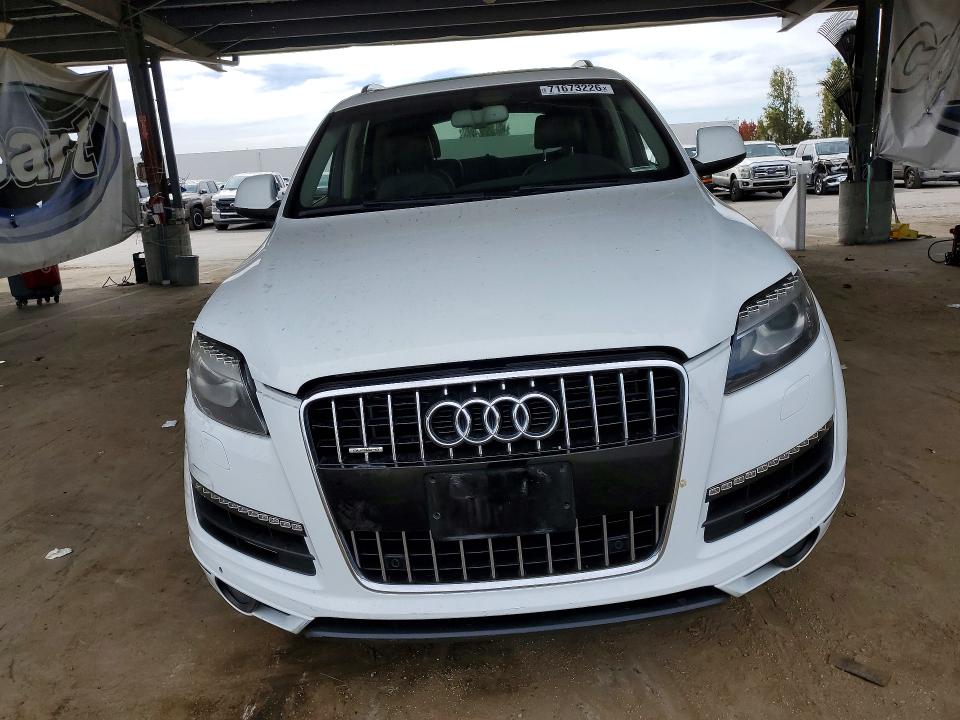 71673226 :رقم المزاد ، WA1CGAFEXFD008801 vin ، 2015 Audi Q7 مزاد بيع