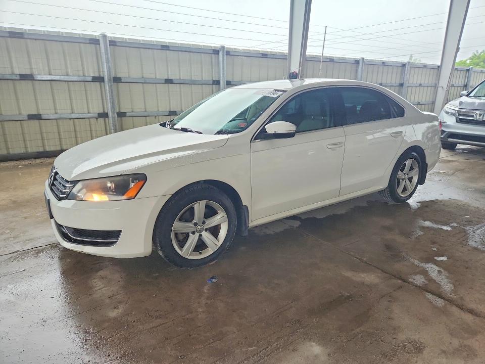 Продаж на аукціоні авто 2013 Volkswagen Passat, vin: 1VWBN7A38DC103339, номер лоту: 70854696