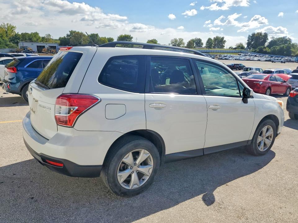 71616616 :رقم المزاد ، JF2SJADC7FH451034 vin ، 2015 Subaru Forester مزاد بيع