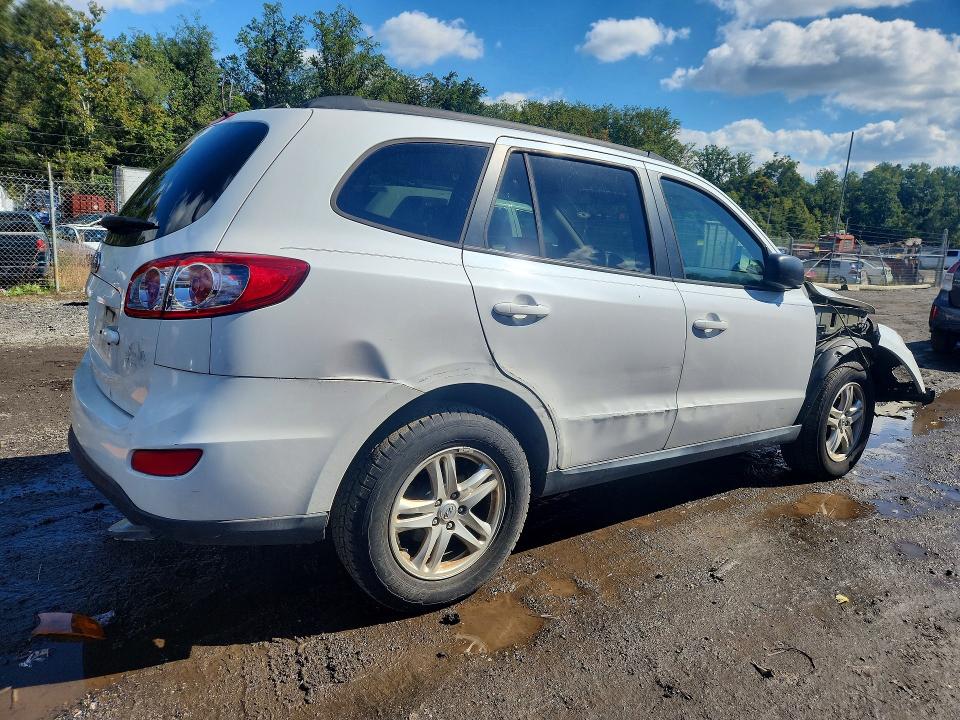2012 Hyundai Santa Fe მანქანა იყიდება აუქციონზე, vin: 5XYZG3AB8CG130918, აუქციონის ნომერი: 71194056
